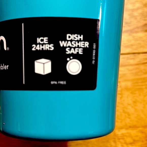 Aladdin Stainless Steel vacuum Tumbler 30 oz - Picture 8 of 9